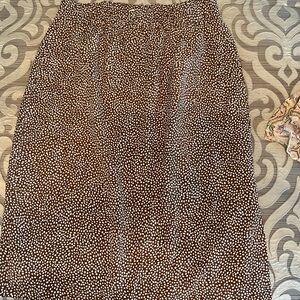 Midi length straight skirt animal print